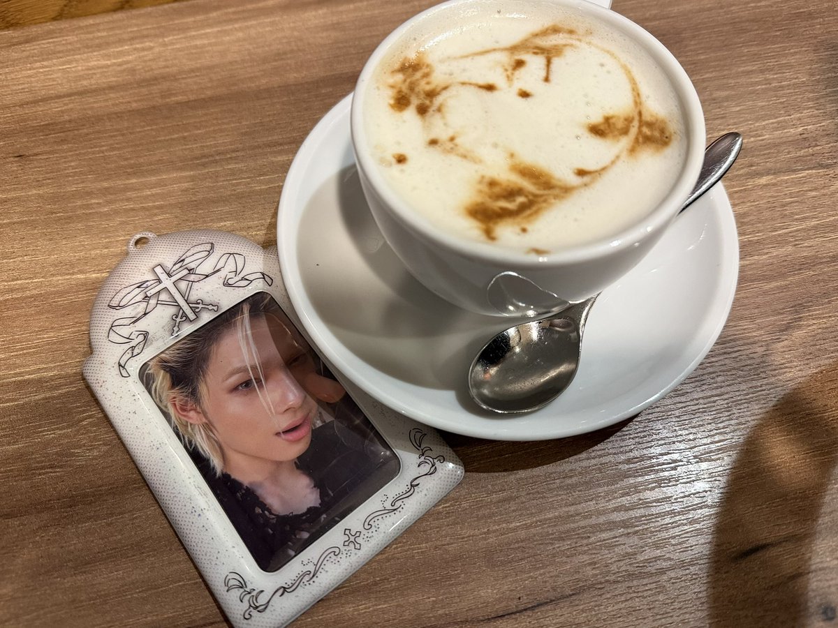 十 ꧂ (@chichitomimi61) / Posts / X