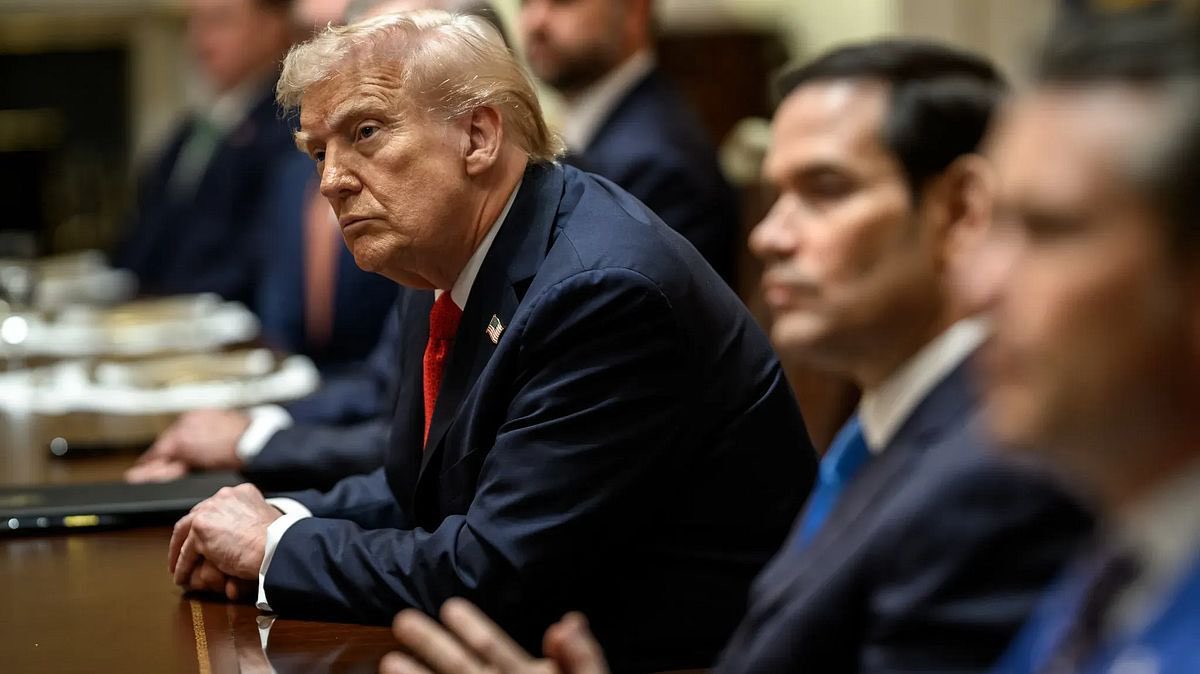 Political_Up's tweet image. President #DonaldTrump says U.S. defense firms will quadruple production of “Exquisite Class” weapons to replenish stocks, after reports of billions in munitions lost in hours during ongoing operations in #Iran.