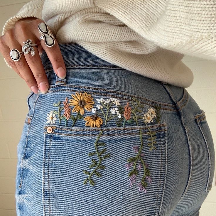 SUNFLOWER 🌻 tweet media