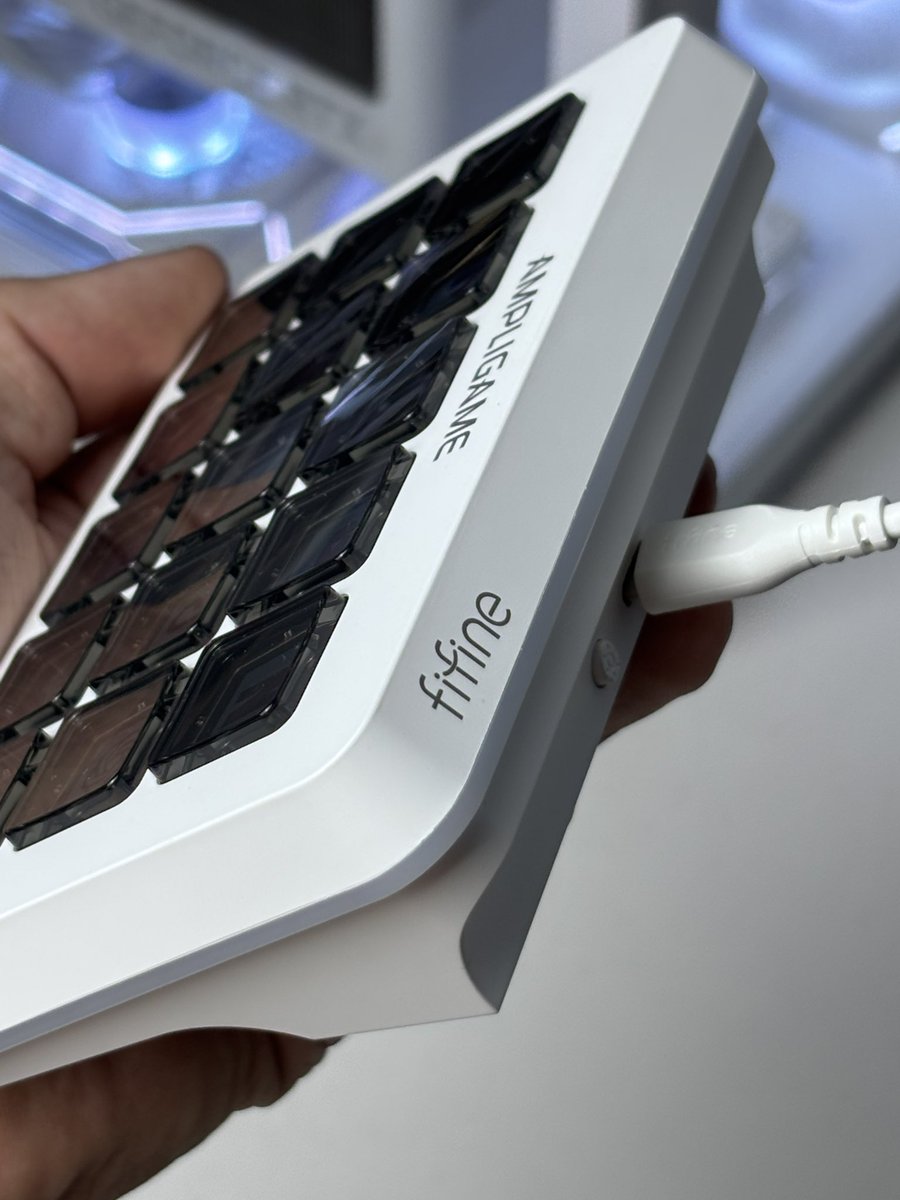 Diovanni | Tech tweet media