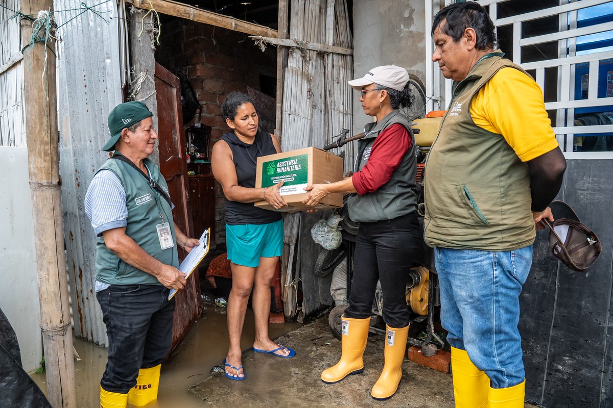 alcaldiabbhy's tweet photo. El #COECantonal, presidido por el alcalde @GustavoBarquetM, declaró a #Babahoyo en emergencia por 60 días.

▶️https://t.co/wQhOmqw0Du

#AccionesInmediatas
#AlcaldíaCiudadanaDeBabahoyo https://t.co/bW9wNR5QCI