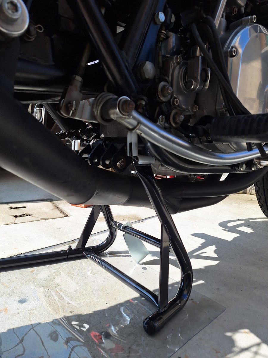 けんけんボラギノール/KZ1000 tweet media