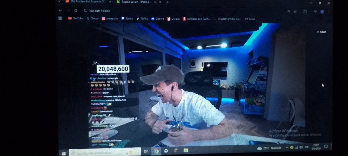 Jonas_Bosque's tweet photo. Stream de Rob + Nochecita = 😎🔥 https://t.co/NzBeCymVye