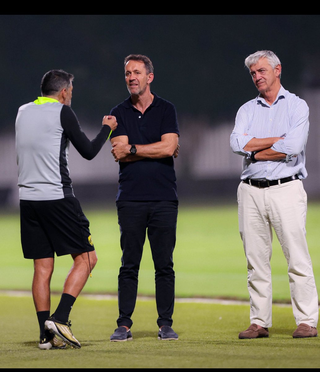 عمر الكاملي tweet media