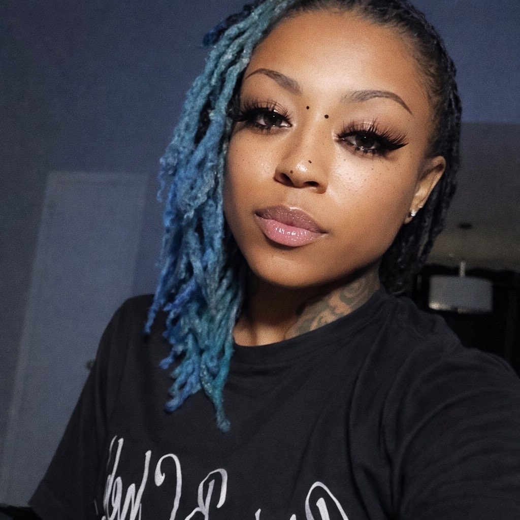 Shezso Eu tweet media