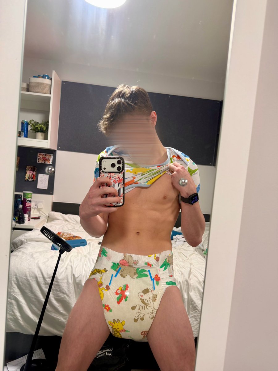 Lil Pup soaker 🐶🍼 tweet media