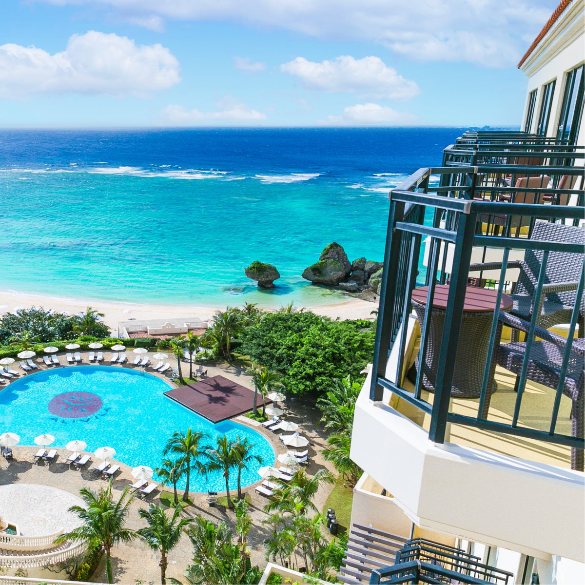 Oriental_HR's tweet photo. Indulge in a blissful tropical escape at Hotel Nikko Alivila.

Where vibrant blooms meet Okinawa’s turquoise sea — discover the Patio Flower Festival. Experience a spring celebration available only for a limited time.

Book your paradise flower retreat today.