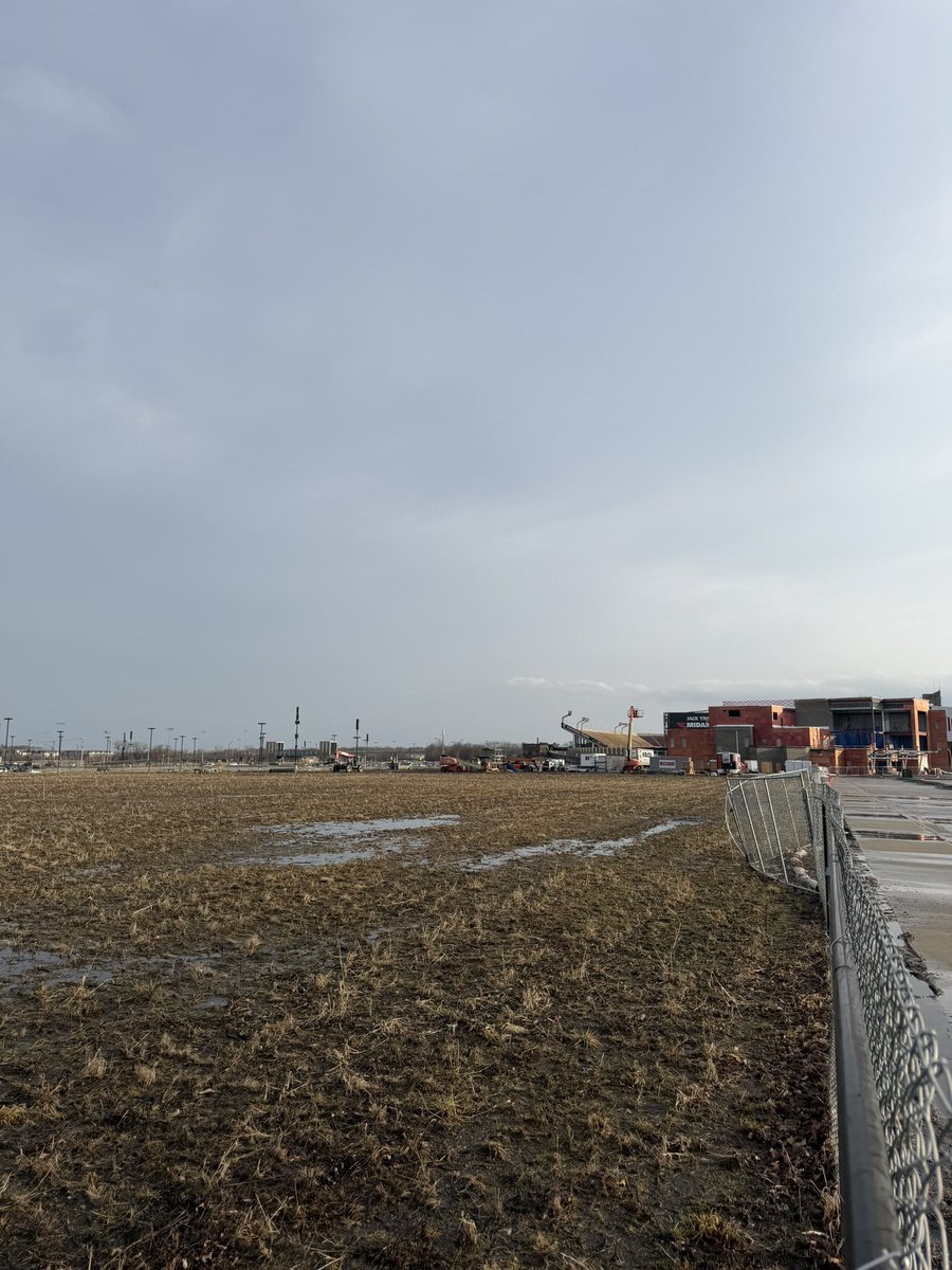 CYTownMedia's tweet photo. Gymnastics situation isn’t pollards only problem. #opening2027 #timetoannounceanotherpushbackdate https://t.co/c8gk9KFvWQ