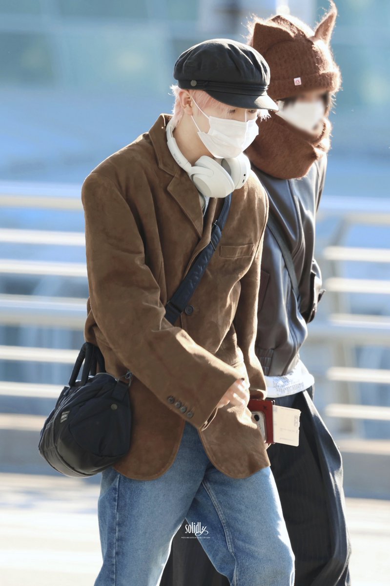 𝘴𝘰𝘭𝘪𝘥𝘭𝘺 tweet media