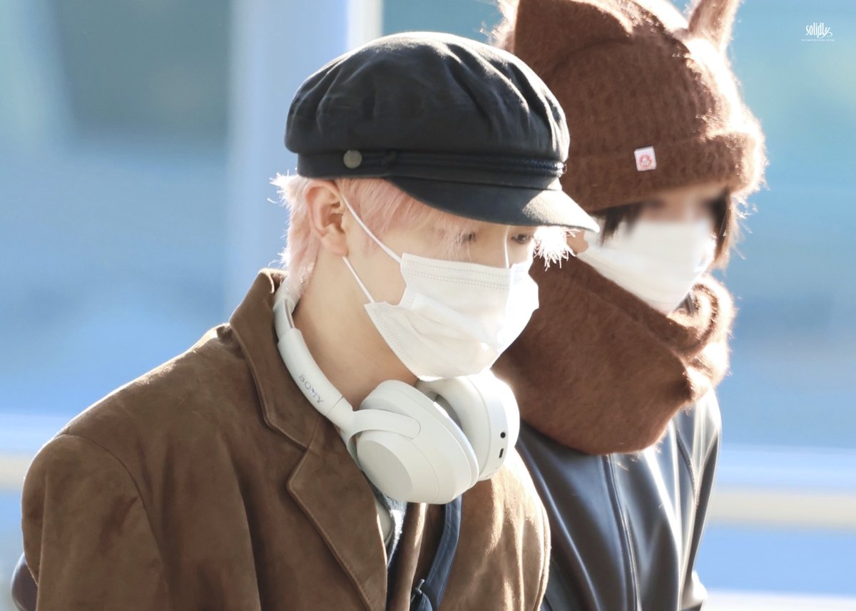 𝘴𝘰𝘭𝘪𝘥𝘭𝘺 tweet media