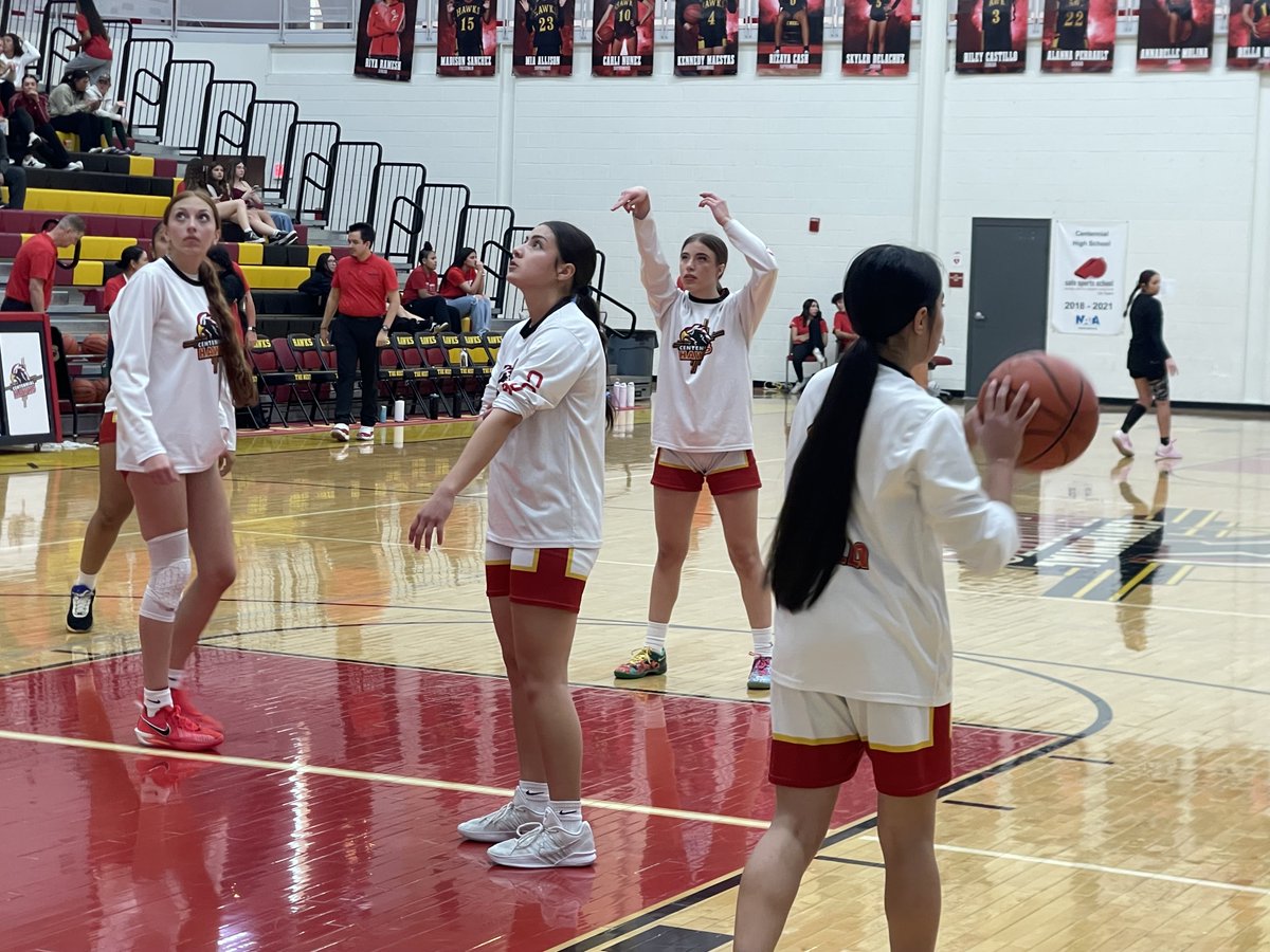 Mrs. Ronga tweet media