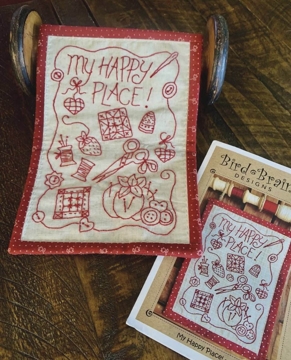 ValdaniInc's tweet image. I was away last week and had some stitching time during the long drives. Came home and finished this little hanging from Bird Brain Designs. Patterns available in the shop! - Simply Stitches &amp;amp; Curiosities
simplystitches.ca. 

#embroidery #handstitching #Valdani