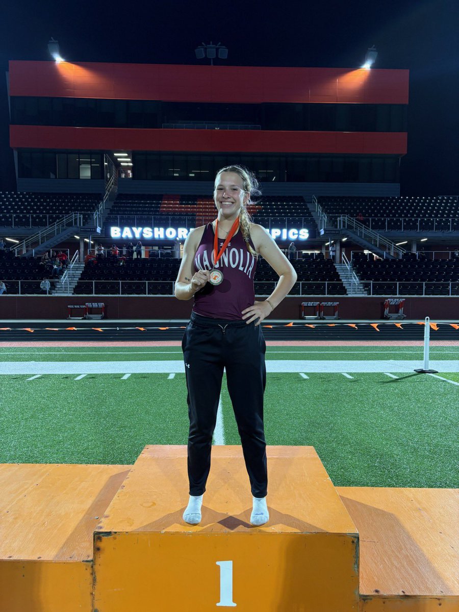 MagnoliaXC_GirlsT&F tweet media