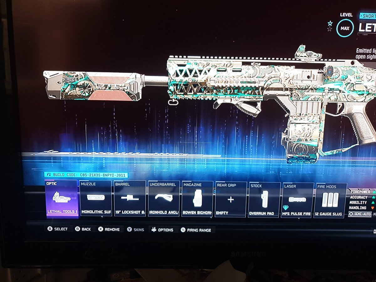 Overhandcoder66's tweet photo. Hi @MrDalekJD I have a really good build for SG-12 shotgun that do 20k to 60k headshot damage and I would like you to try it out please and here the picture for the build https://t.co/UvcQKjUmFh