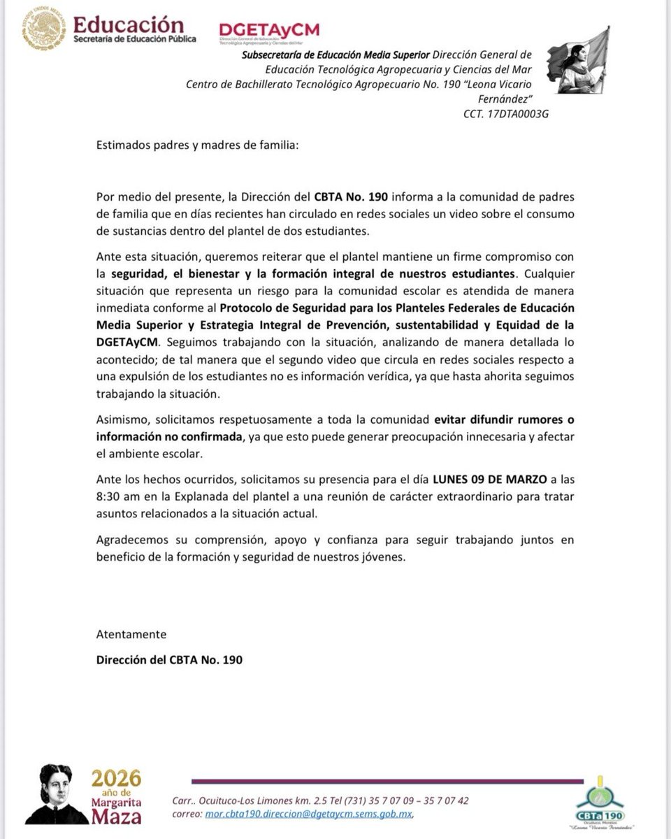 nacholozano's tweet photo. Alumnos del bachillerato CBTA 190, en Ocuituco, #Morelos, fueron grabados aparentemente ingiriendo #cocaína dentro de un salón de clases. La institución confirmó que el video es real pero que aún siguen analizando la situación para tomar medidas contra los responsables.

Además, citaron a todos los padres de familia el lunes 9 de marzo a una sesión extraordinaria en el #plantel para tratar el caso.