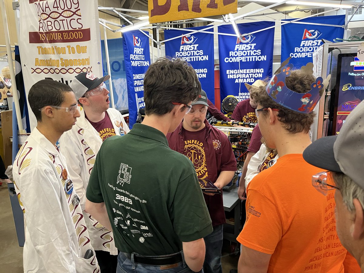 Data Bits tweet media