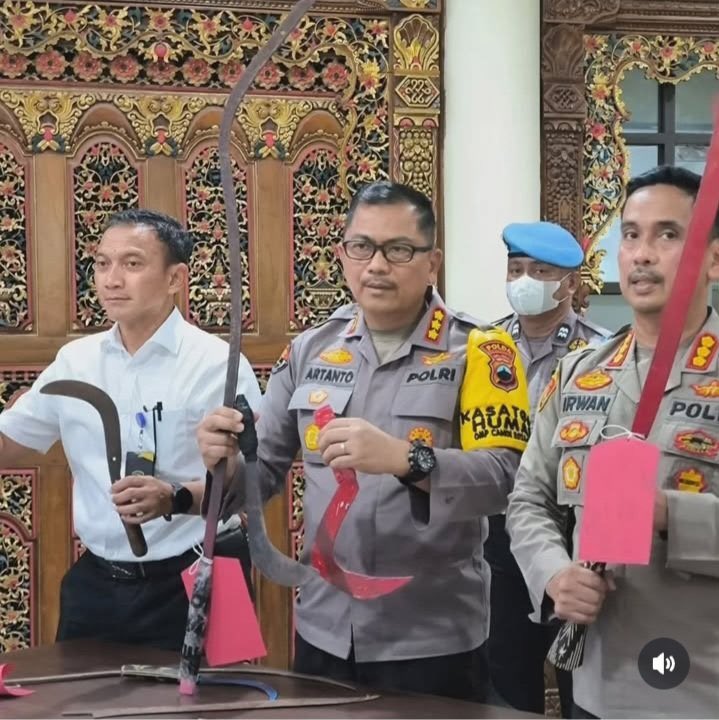 narkosun's tweet photo. Pak, yg ini hoax atau bukan? https://t.co/kCAbGZKEDR