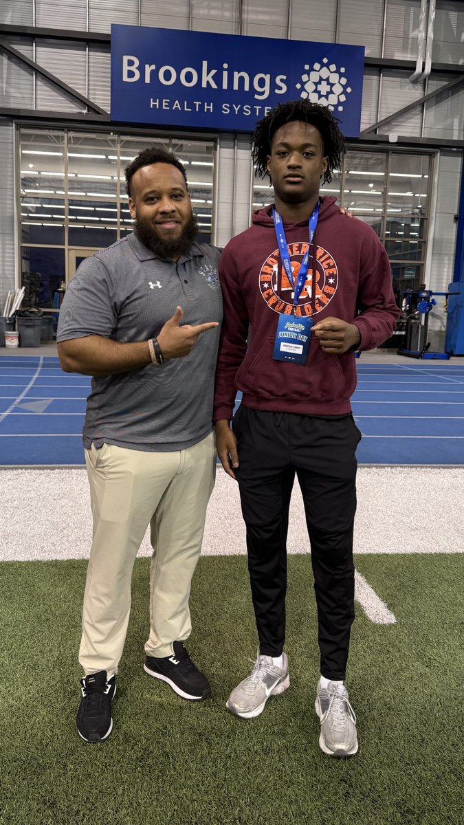 Jonathan Harris tweet media