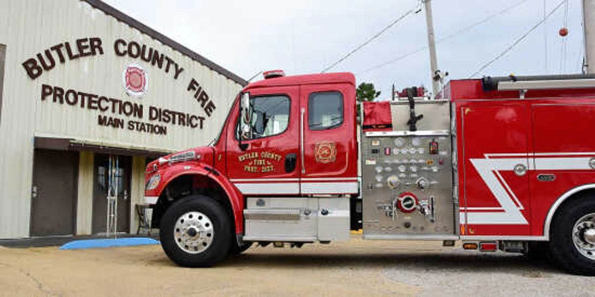 BREAKING NEWS, FREE ACCESSa: A Butler County firefighter was killed and another injured in a single-vehicle wreck Friday afternoon. View the free access story through the link.

buff.ly/zNPMt8I