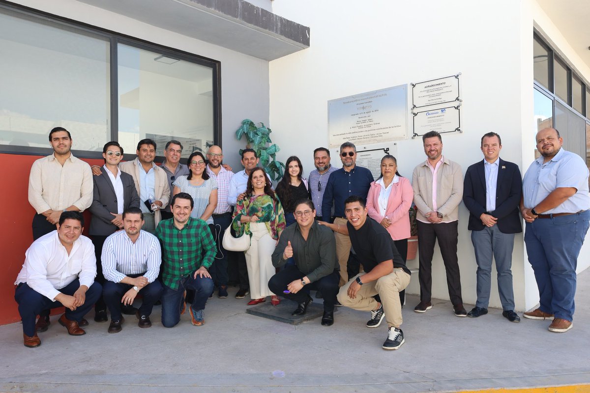 💡 Innovación y liderazgo joven rumbo al #USEM 2026.

Se llevó a cabo una reunión previa al arranque del 'Encuentro Nacional USEM Joven 2026', espacio que reunirá a jóvenes empresarios comprometidos con impulsar la innovación, el emprendimiento y un liderazgo basado en valores.