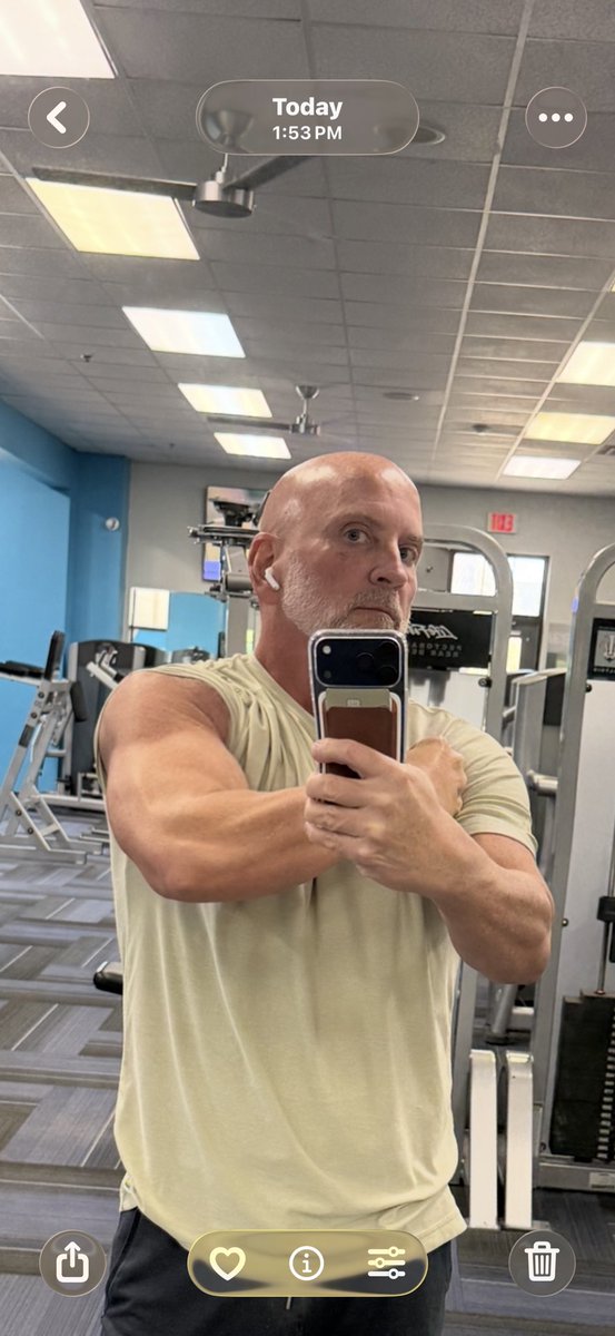 RezBiGuy tweet media