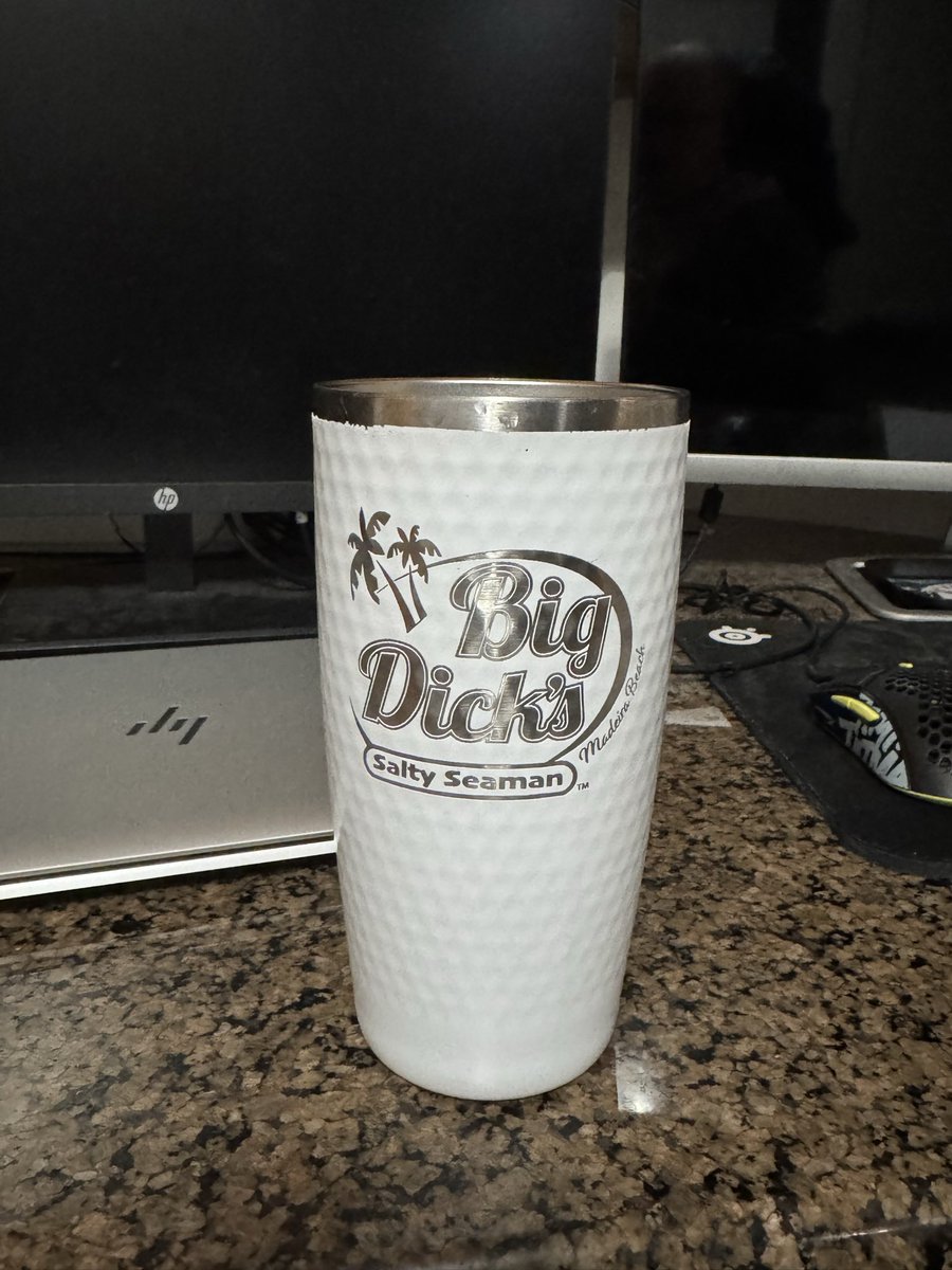 Dtimmer12's tweet photo. @AaronNagler Jack n Coke kind of night https://t.co/mabUIMT9iD