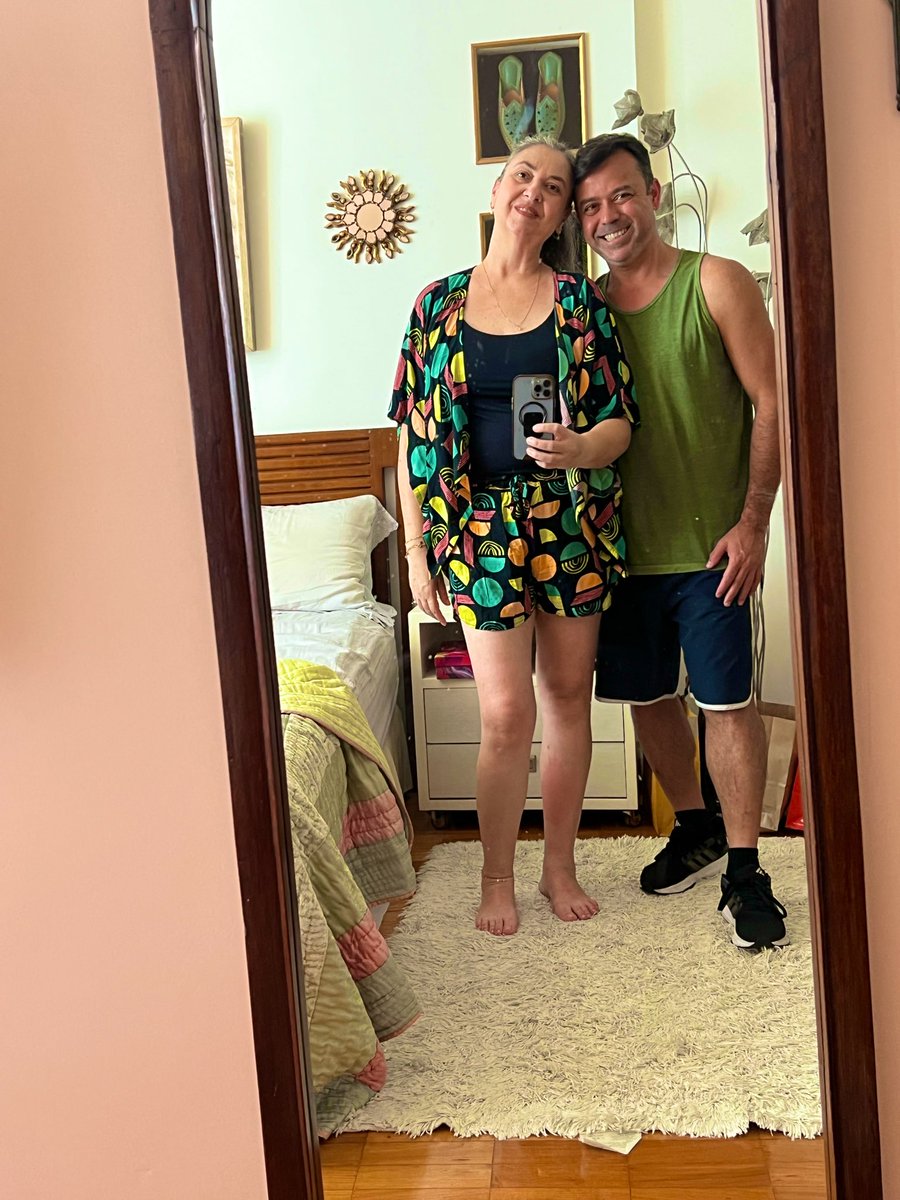 sheilassmm's tweet photo. Só porque gostei da música que @Anitta lançou hoje e quis fazer um post!

Apaixonada, hoje eu tô assim
Pode ser por você, mas começou foi por mim
[…]
Quero tudo que for pra gente se dar bem
Quero tudo que me faça seguir apaixonada
Quase tudo nessa vida me deixa apaixonada https://t.co/BNpIPpkOsm