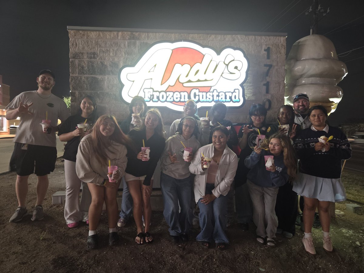 ConnallyHSVB tweet media