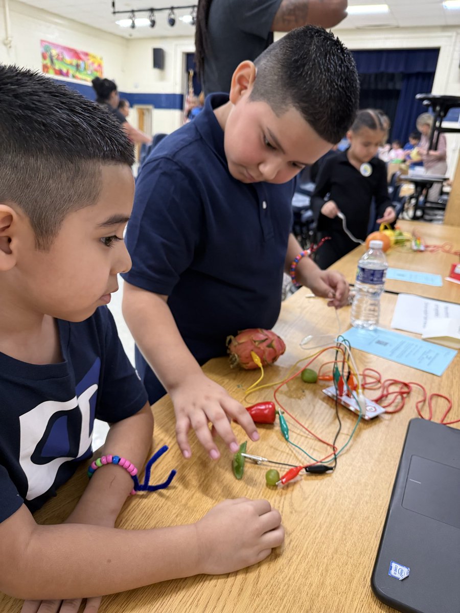 Belmont Hills tweet media