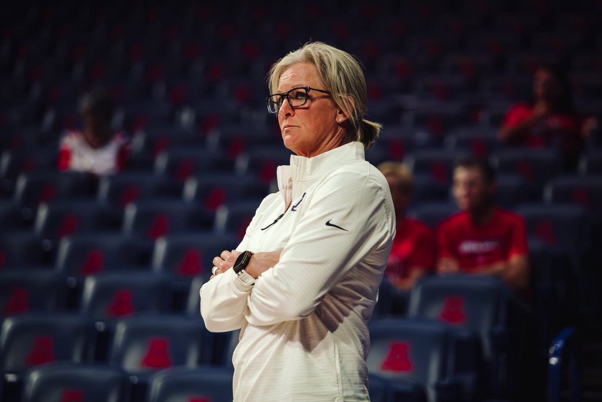 Michelle M. Marciniak tweet media