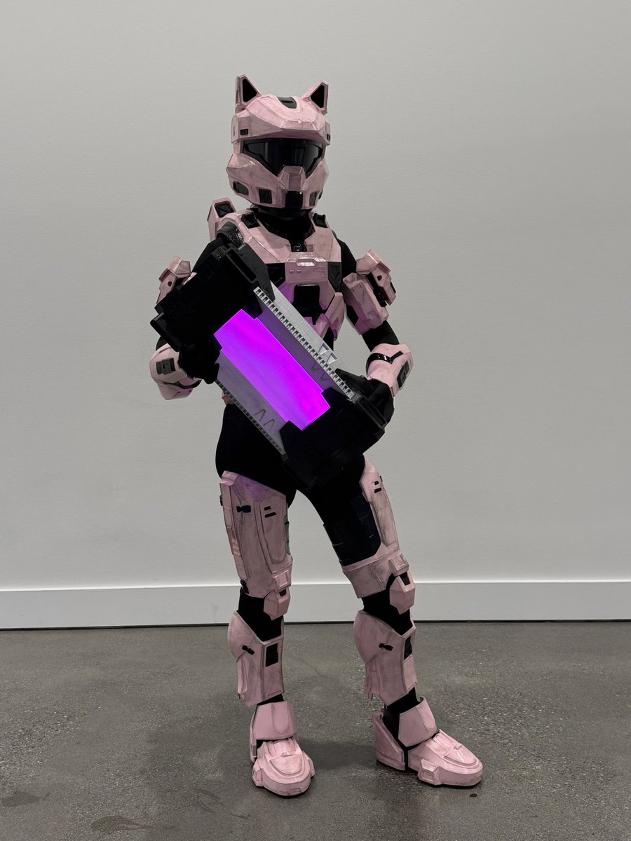 Dragonite @ ECCC tweet media