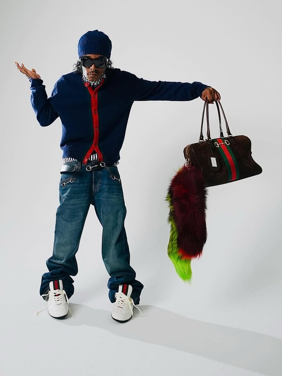 Complex Music tweet media