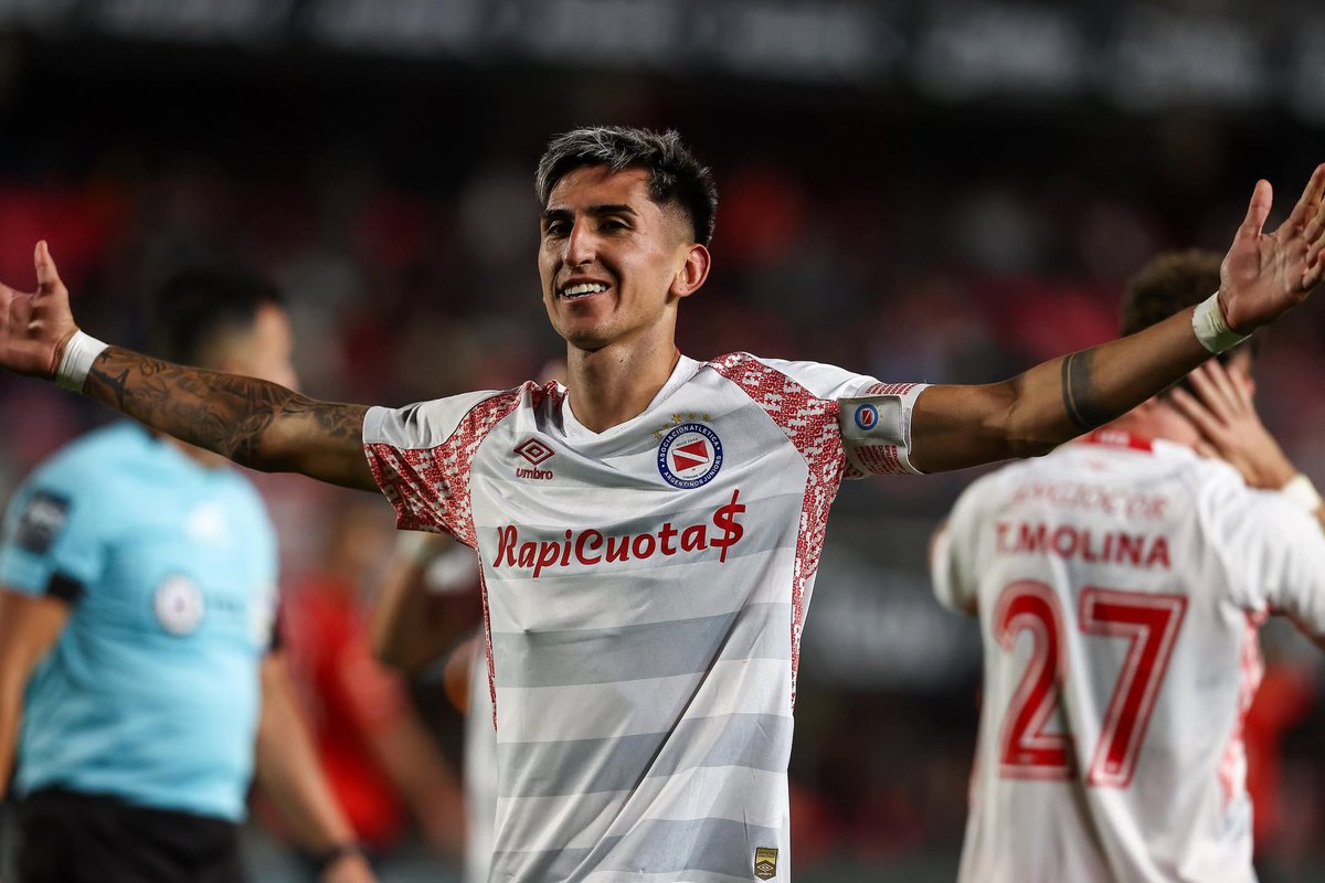 Davi 🐞🧣 tweet media