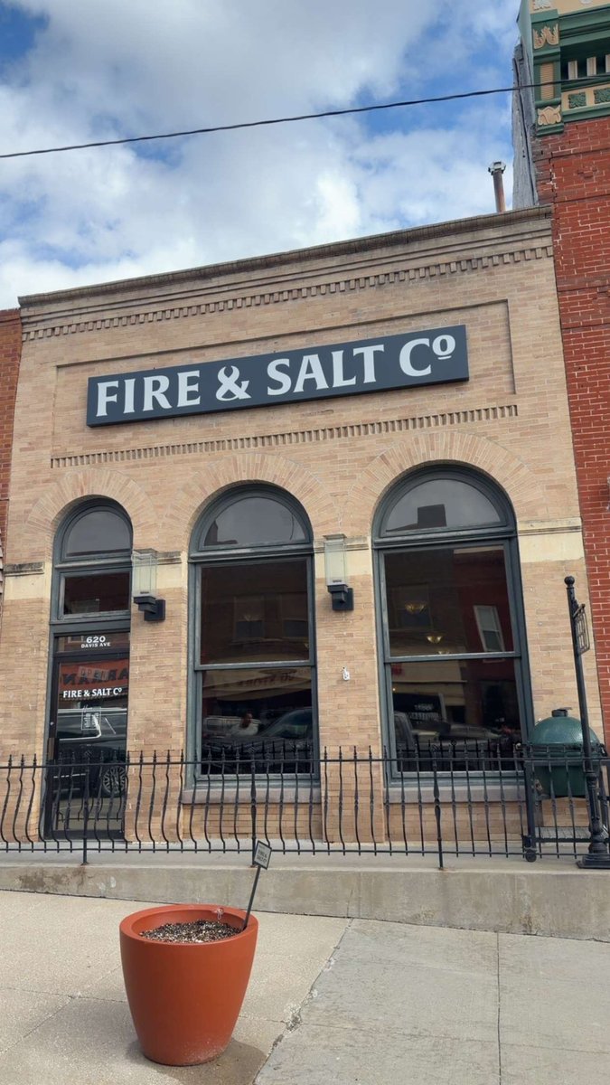 Corey Hillebo tweet media