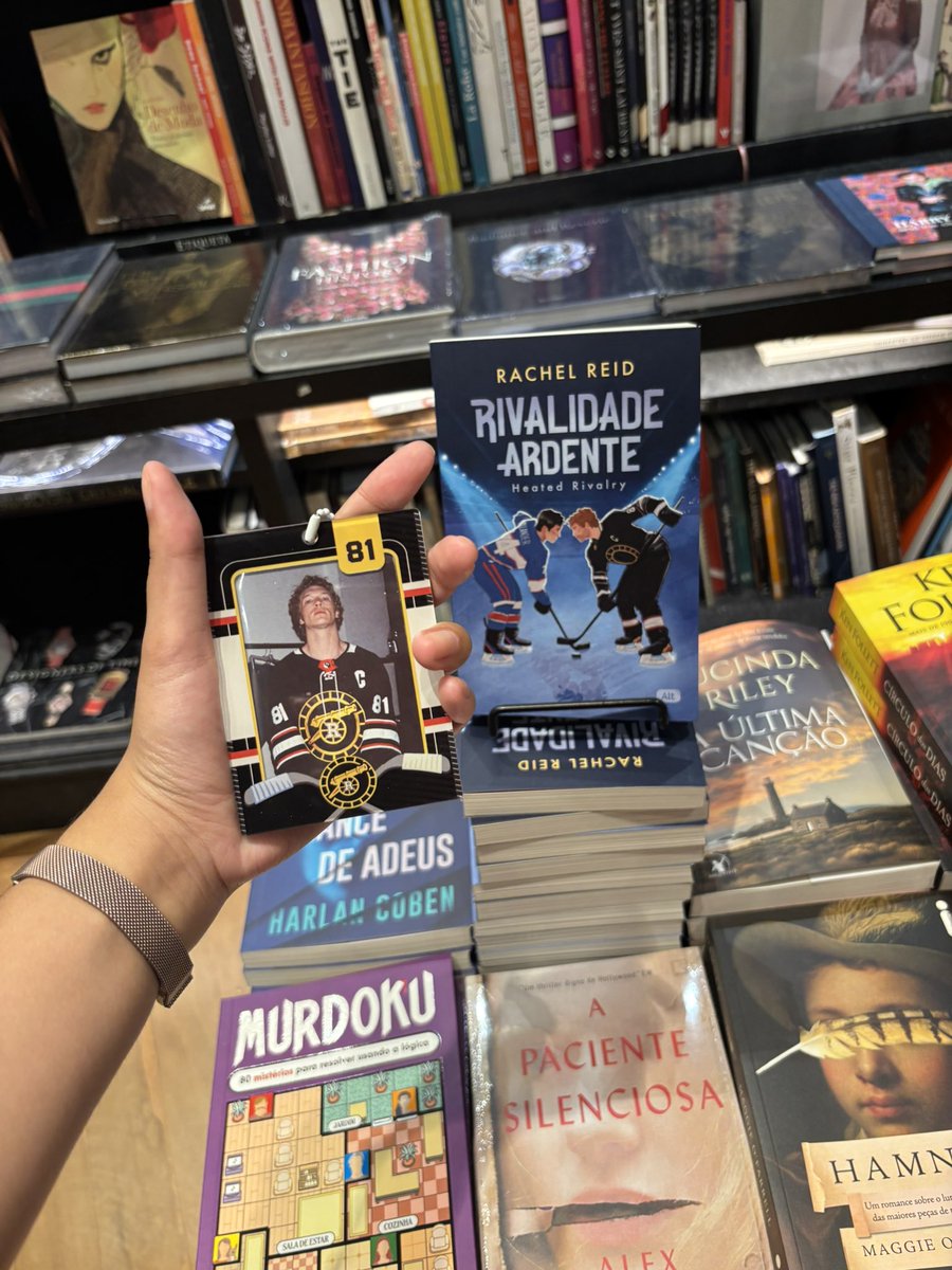 Feedback positivo pra <a href="/navicegs/">julia 📚</a> e <a href="/mireuka/">melka 🌸✸⋆. jnjm pilled ★★</a> pelo holder heated rivalry ficou lindo demais 🥹🥹🥹