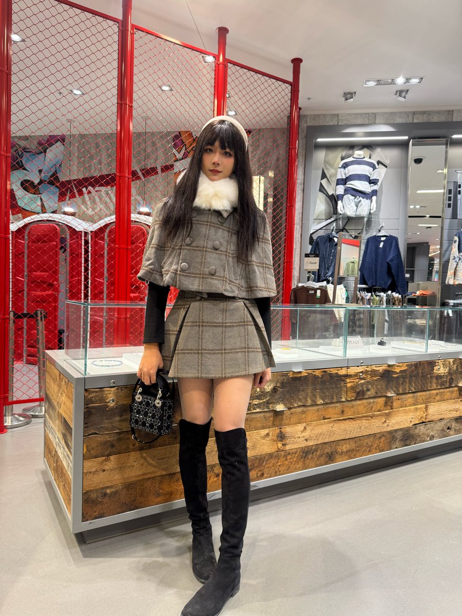 莫挨老子 tweet media