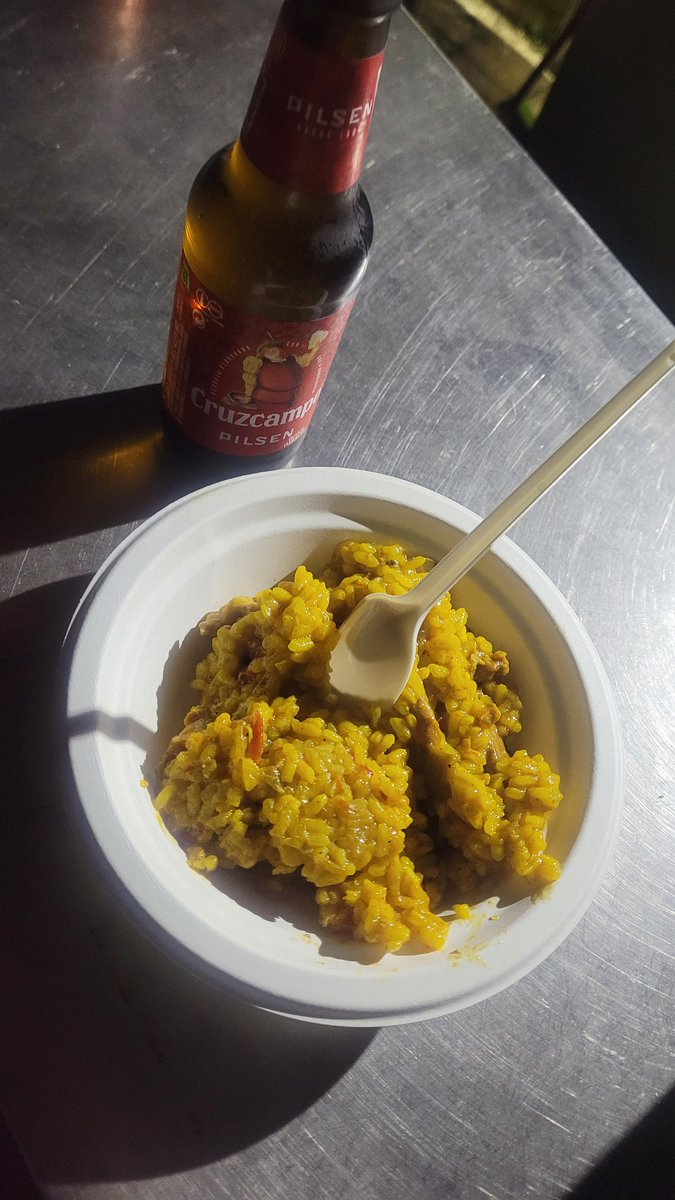 El Mono Vaquero tweet media