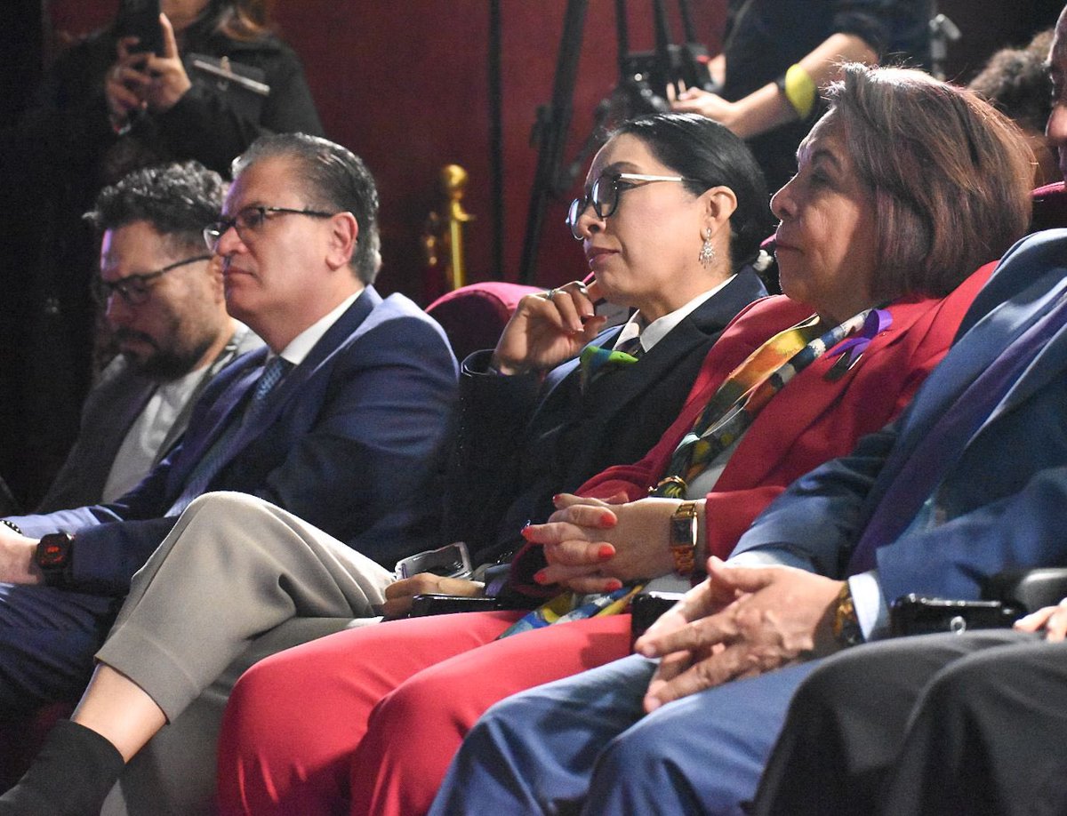 Esthela Damián tweet media