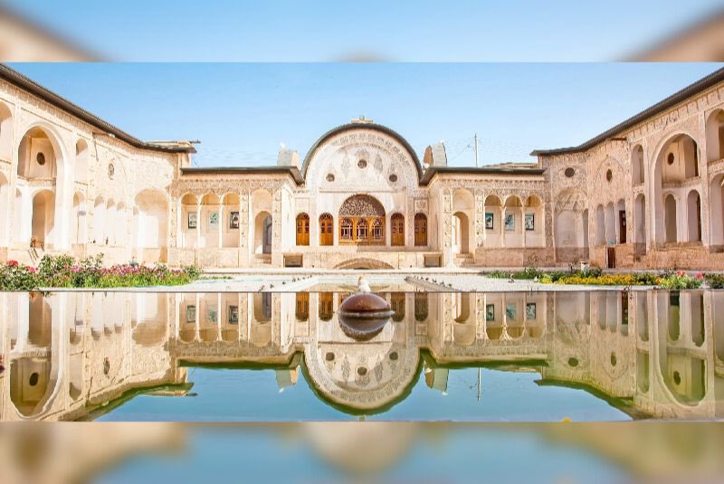 Atieh (عطیه بختیار) tweet media