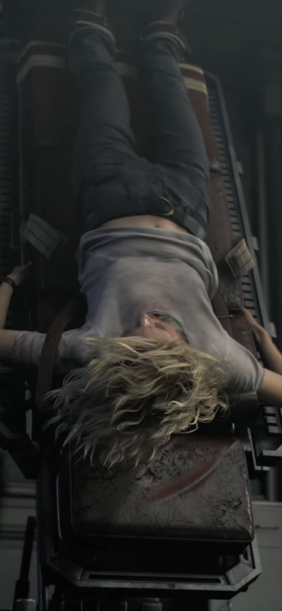 アニへそ tweet media