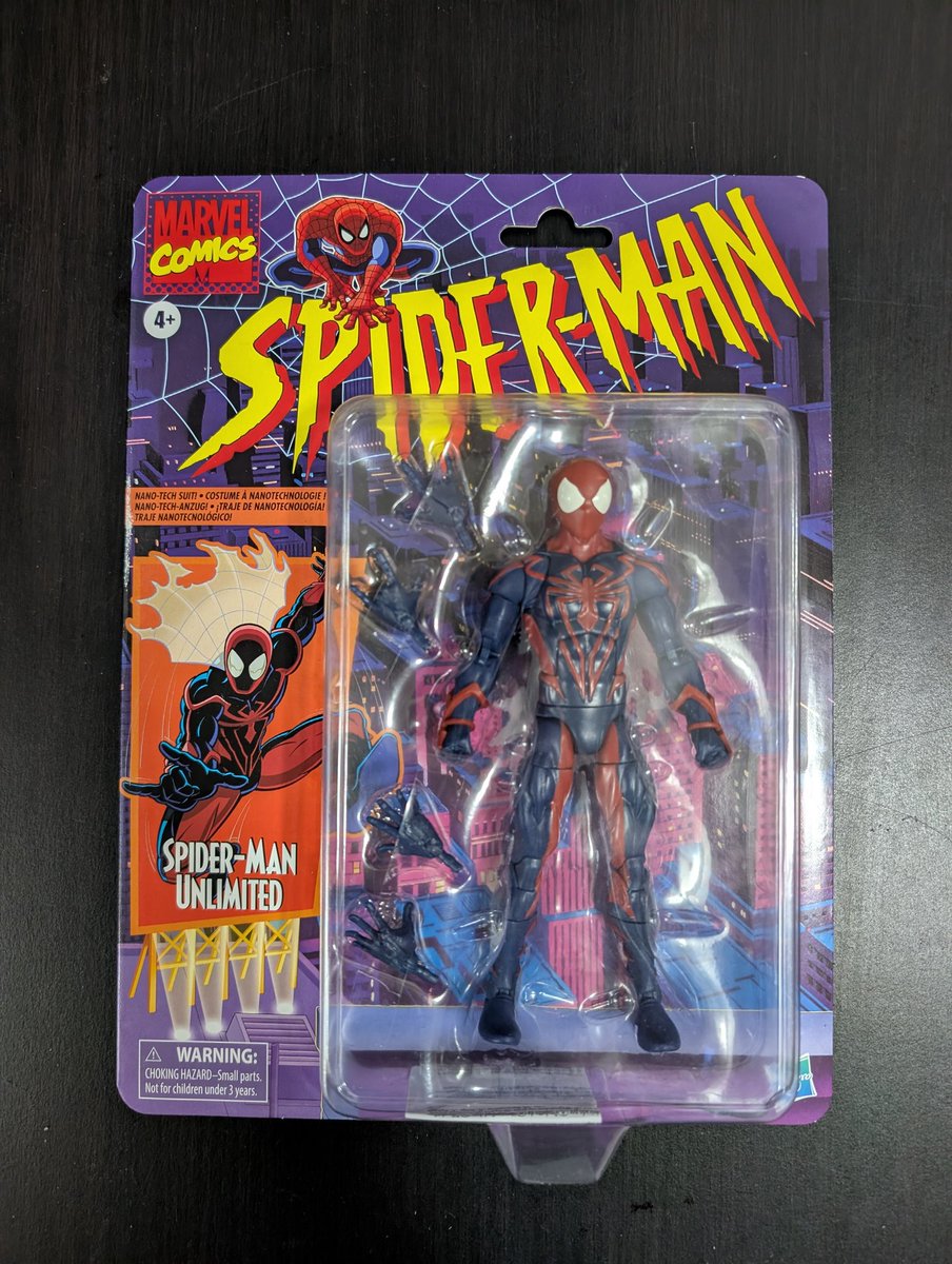 CayleORourke's tweet photo. Picked up a couple new additions to my Spider-Man shelf. 
Spider-Man Unlimited &amp; Spider-Man 2099. https://t.co/vH8t4qaBNn