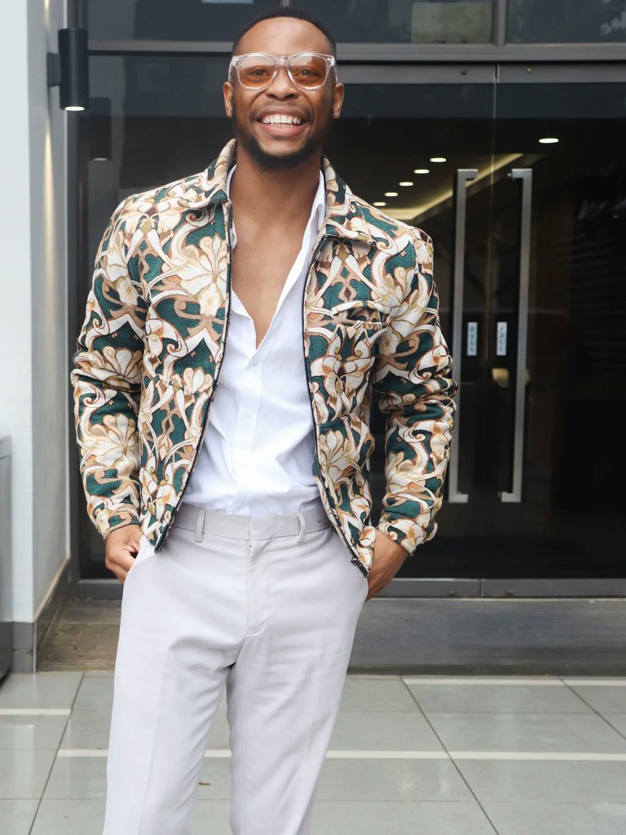 Ofentse Modise tweet media