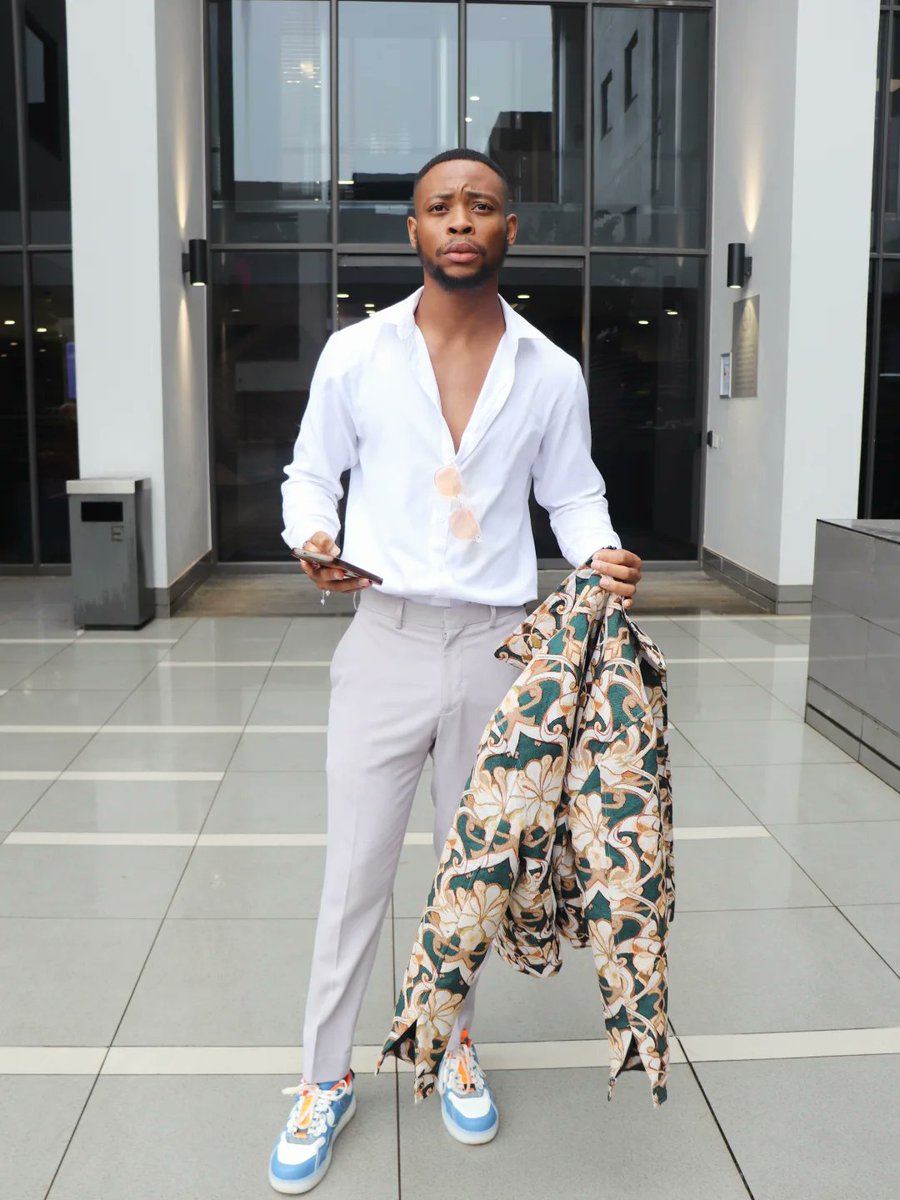 Ofentse Modise tweet media