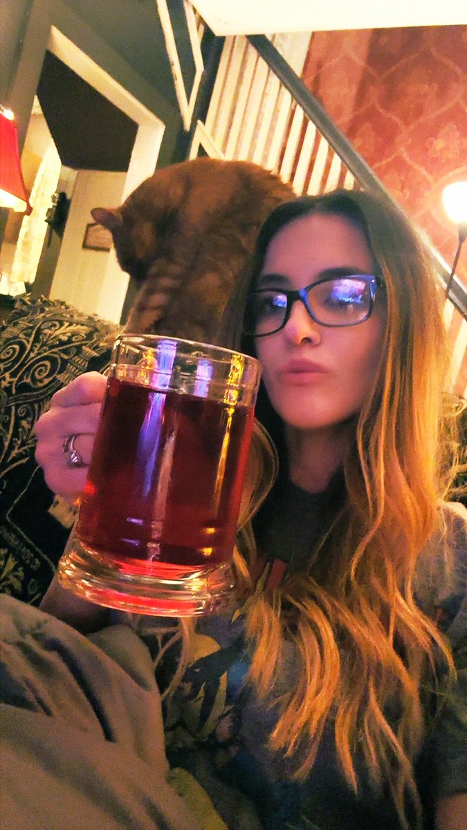 Alonna Lee 🎃 tweet media