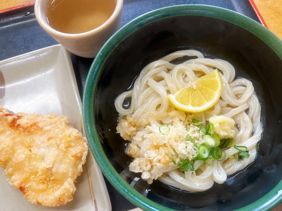 かきすけ tweet media