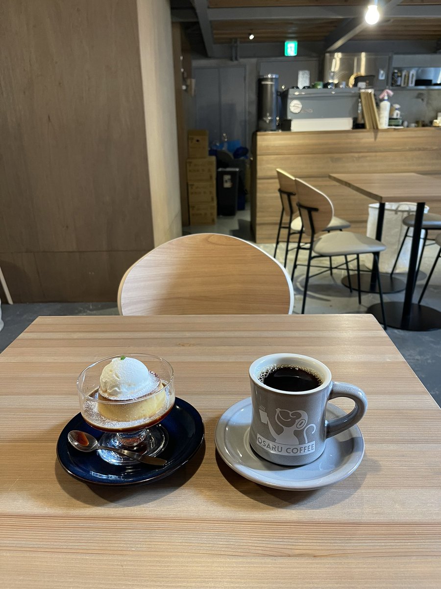 autech260rskai's tweet photo. OSARU COFFE -tugumi- さんで午後のコーヒータイム😊広々した店内でまったり中😆
#osarucoffee
#オサルコーヒー
#コーヒー屋さん
#喫茶店巡り https://t.co/iyjjzTsC7Q