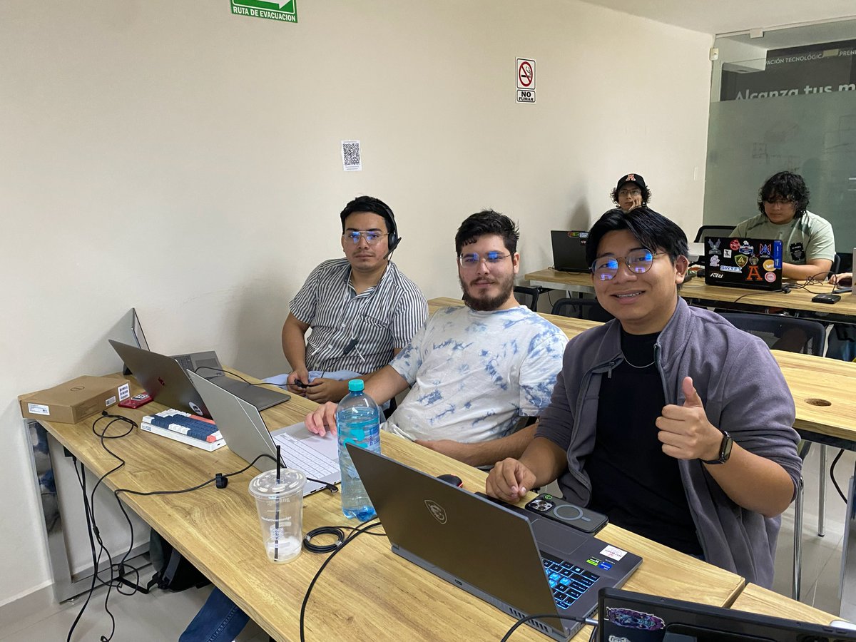 Tecnológico de Software tweet media