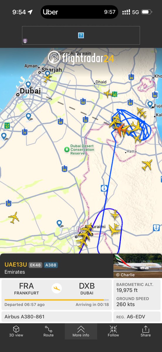 freeriderich's tweet photo. @KingaJSzabo @SpencerHakimian Something is happening as flights are circling https://t.co/ctGAWLSHat