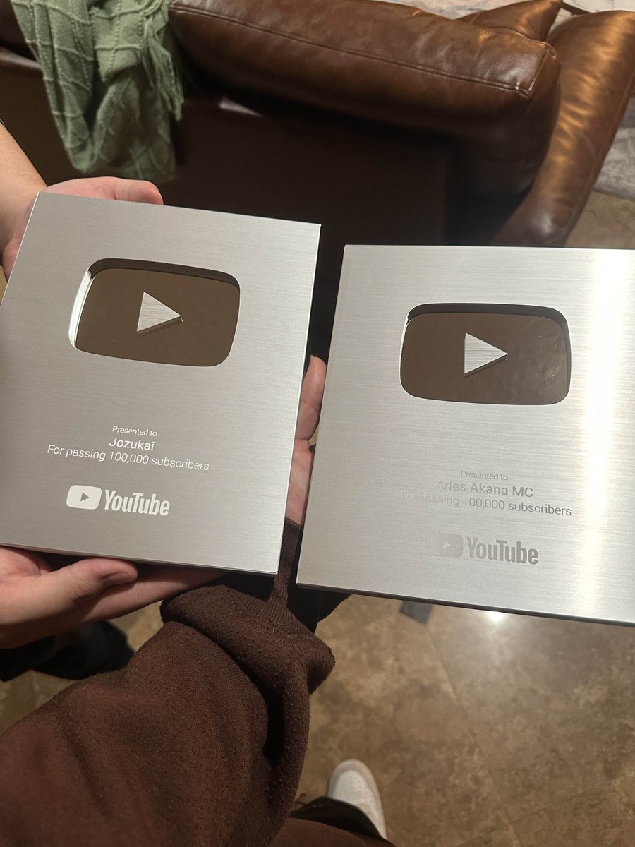 Jozukai 🌹 tweet media