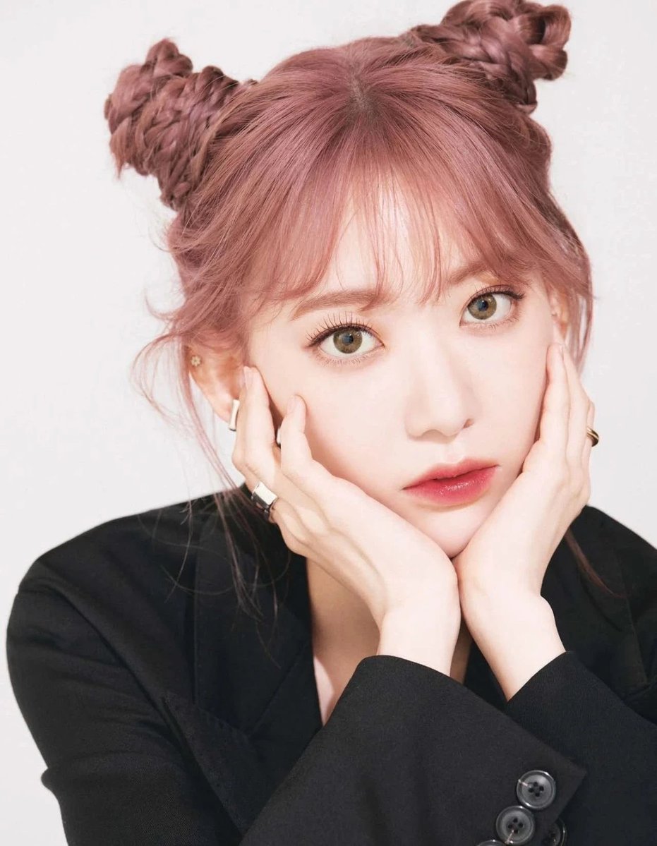 ตราดอกไม้ประจำวันเกิดซากุระ มิยาวากิ ก็คือดอกซากุระ  😂🌸